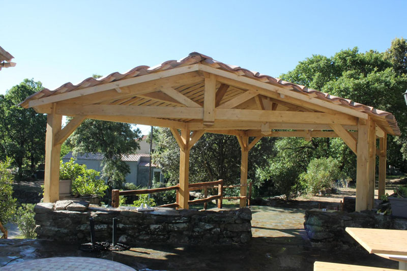 Abris en bois Belgodère